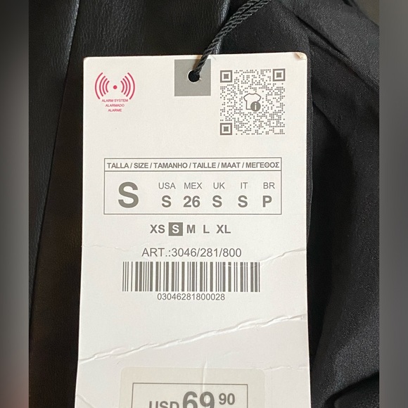 NWT. Zara Black Faux Leather Peplum Blazer/Jacket. Size L, XL. - Picture 16 of 16